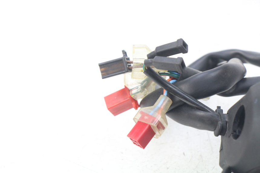photo de COMMODO DROIT HONDA PCX (JF57/JF64) 125 (2014 - 2018)