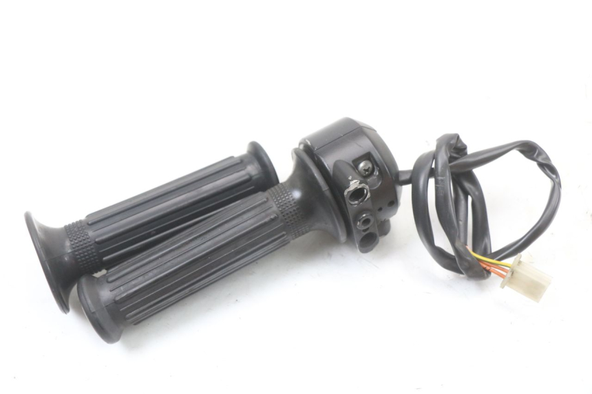 photo de Right handlebar switch HYOSUNG GF 125 (2001 - 2005)