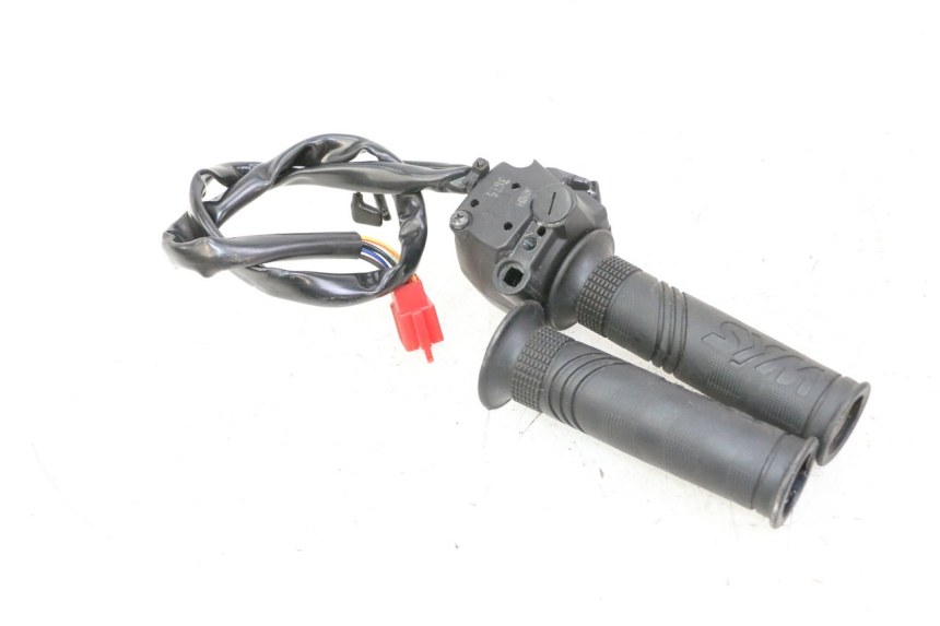 photo de COMMODO DROIT SYM JOYMAX 125 (2010 - 2017)