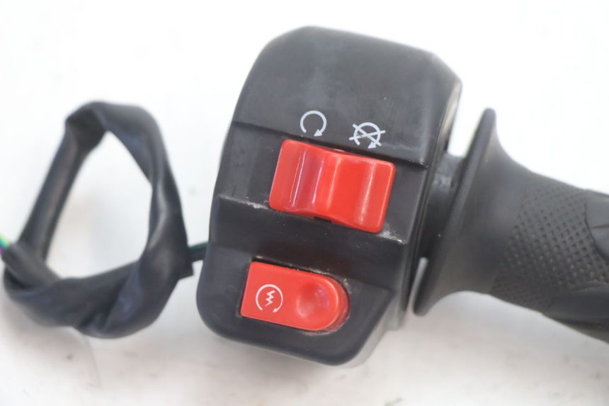 photo de COMMODO DROIT RIDE JUMP 2T 50 (2012 - 2017) - Détail de la pièce
