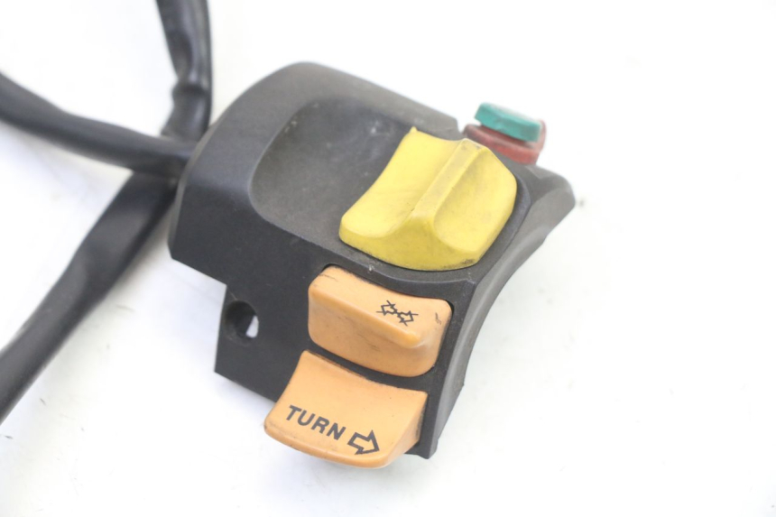 photo de COMMODO DROIT BMW K 75 RT 750 (1989 - 1997)