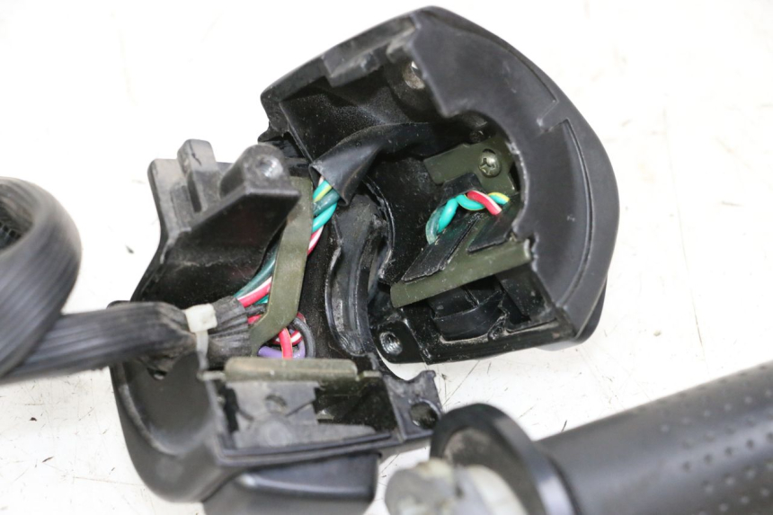 photo de COMMODO DROIT KEEWAY K-LIGHT KLIGHT 125 (2018 - 2025)