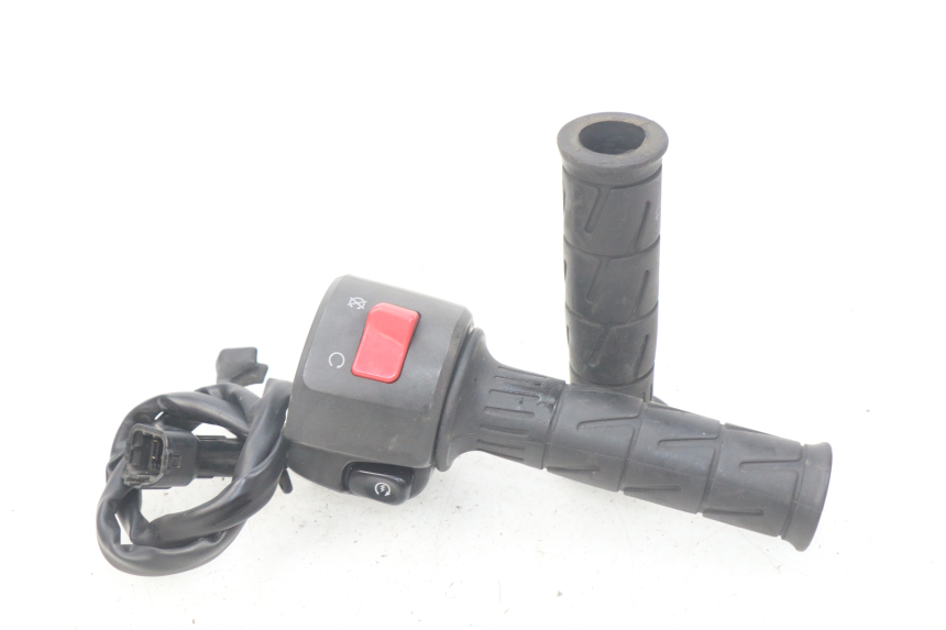 photo de COMMODO DROIT KAWASAKI Z S 750 (2003 - 2006)
