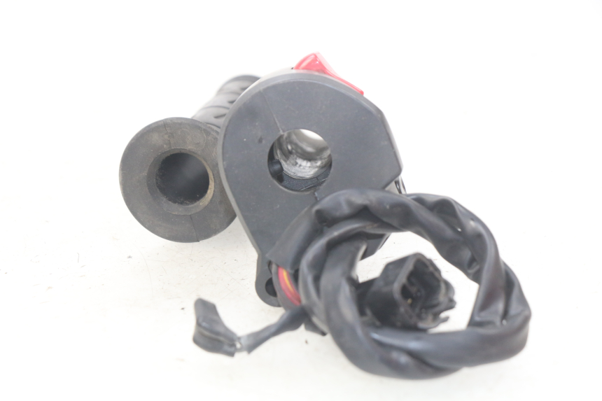 photo de COMMODO DROIT KAWASAKI Z S 750 (2003 - 2006)