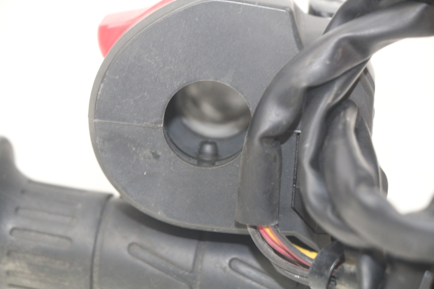 photo de COMMODO DROIT KAWASAKI Z S 750 (2003 - 2006)