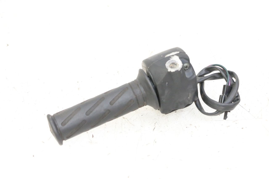 photo de COMMODO DROIT PEUGEOT KISBEE 2T 50 (2010 - 2017)