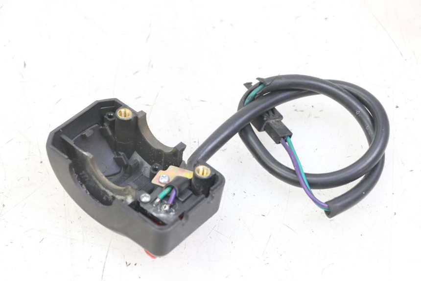 photo de COMMODO DROIT PEUGEOT KISBEE 4T 50 (2018 - 2022)