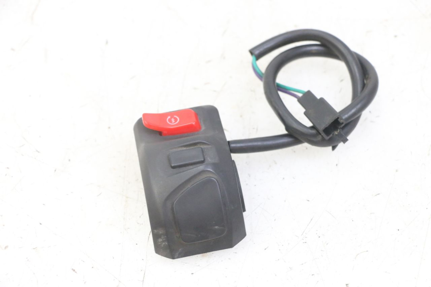 photo de COMMODO DROIT PEUGEOT KISBEE 4T 50 (2018 - 2022)