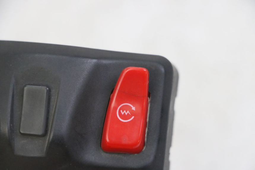 photo de COMMODO DROIT PEUGEOT KISBEE 4T 50 (2018 - 2022)