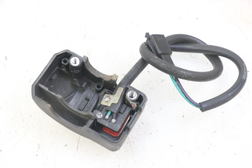 photo de COMMODO DROIT PEUGEOT KISBEE 4T 50 (2018 - 2022)