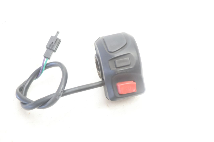 photo de COMMODO DROIT PEUGEOT KISBEE 4T 50 (2018 - 2022) - Vue principale
