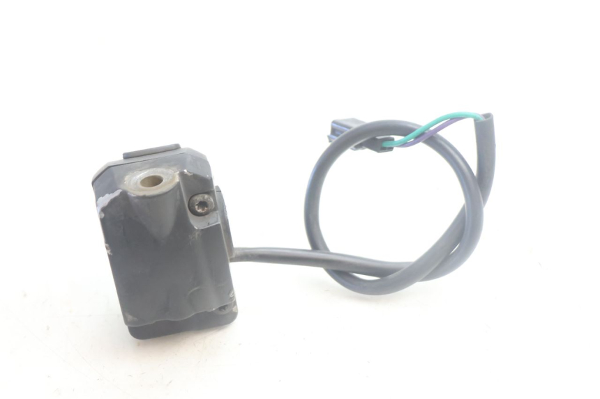 photo de COMMODO DROIT PEUGEOT KISBEE 4T 50 (2018 - 2022) - Gros plan technique