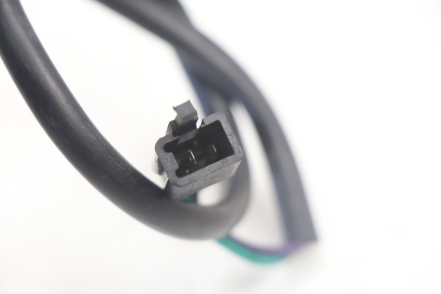 photo de COMMODO DROIT PEUGEOT KISBEE 4T 50 (2018 - 2022) - Points de fixation