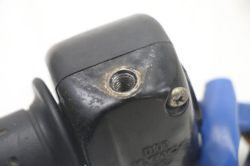 photo de COMMODO DROIT KYMCO PEOPLE S 125 (2000 - 2008)