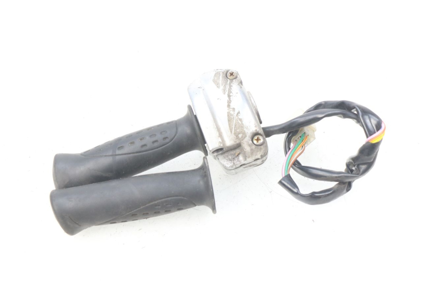 photo de COMMODO DROIT KYMCO SENTO 50 (2008 - 2013)