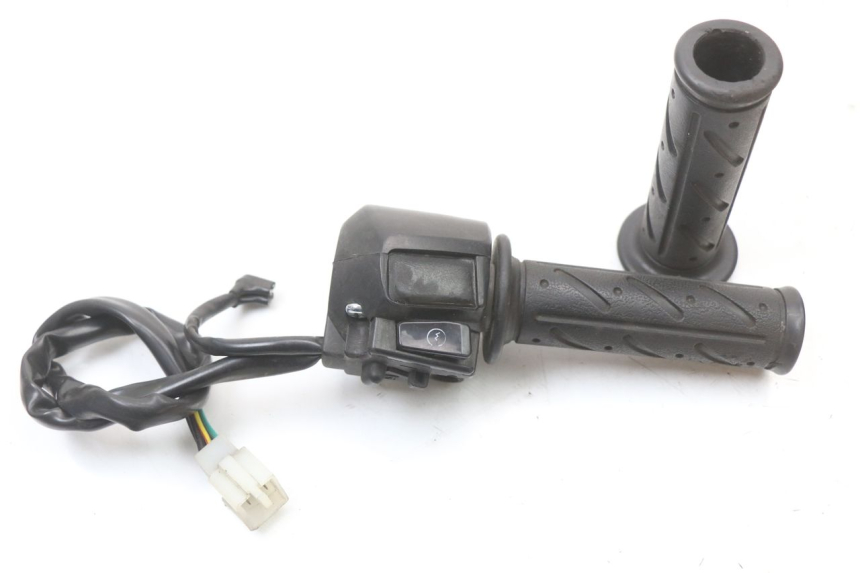 photo de COMMODO DROIT KYMCO SUPER 8 4T 50 (2021 - 2024)