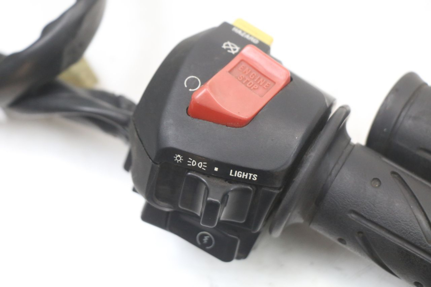 photo de COMMODO DROIT KYMCO XCITING 250 (2006 - 2009)