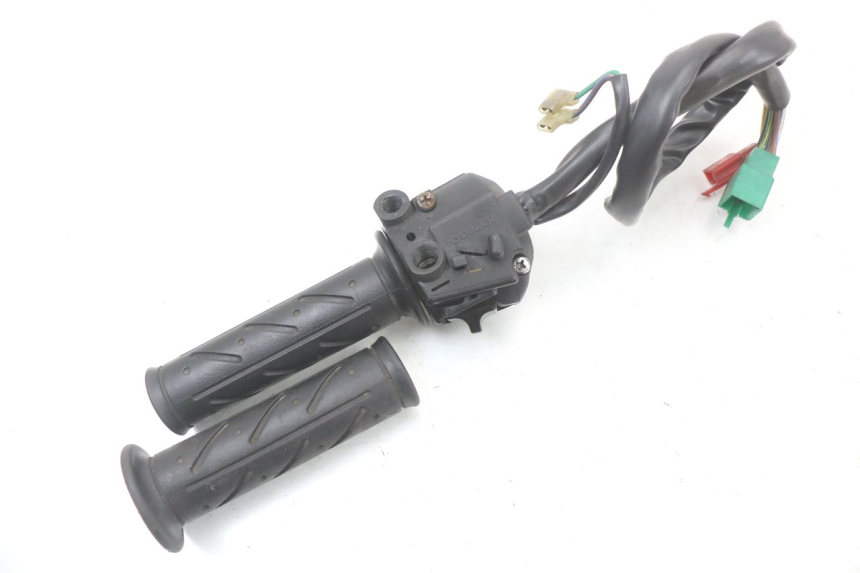 photo de COMMODO DROIT KYMCO XCITING 250 (2006 - 2009)