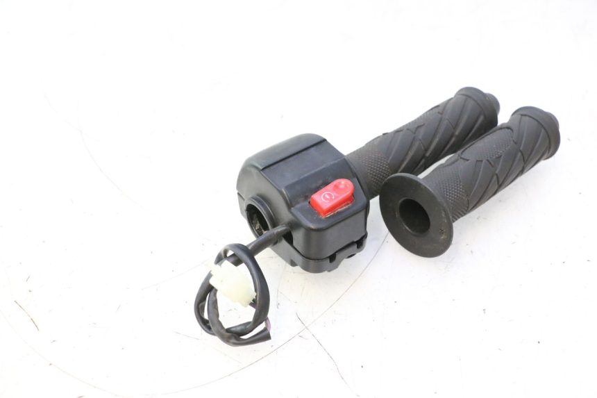 photo de COMMODO DROIT LONGJIA LJ50QT 8M 2T 50 (2010 - 2017) - Détail de la pièce