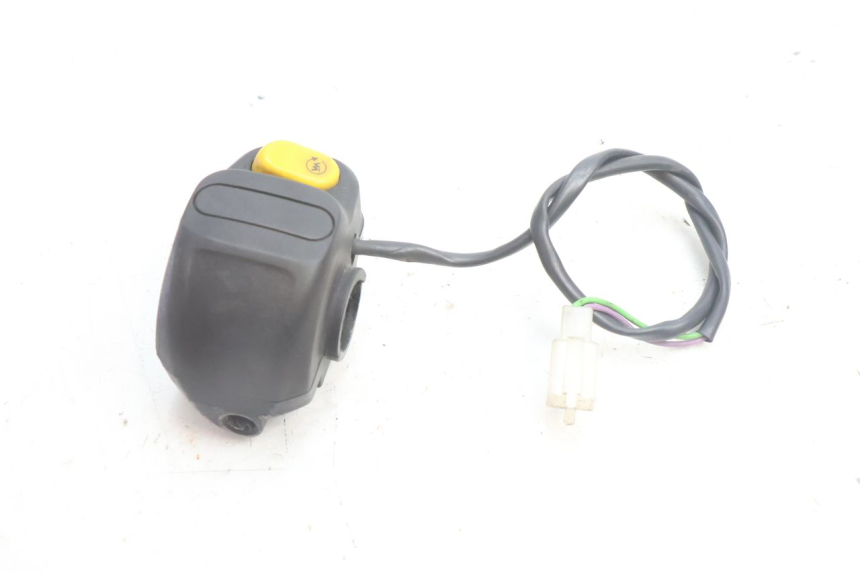 photo de COMMODO DROIT PEUGEOT LUDIX BLASTER 50 (2006 - 2014) - Zoom état d’usage