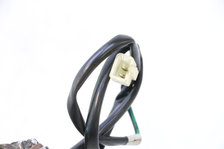 photo de COMMODO DROIT PEUGEOT LUDIX ONE 50 (2004 - 2013) - Gros plan technique
