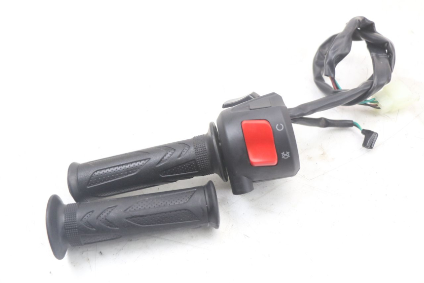 photo de COMMODO DROIT MASAI SCRAMBLER SPORT 125 (2021 - 2025)
