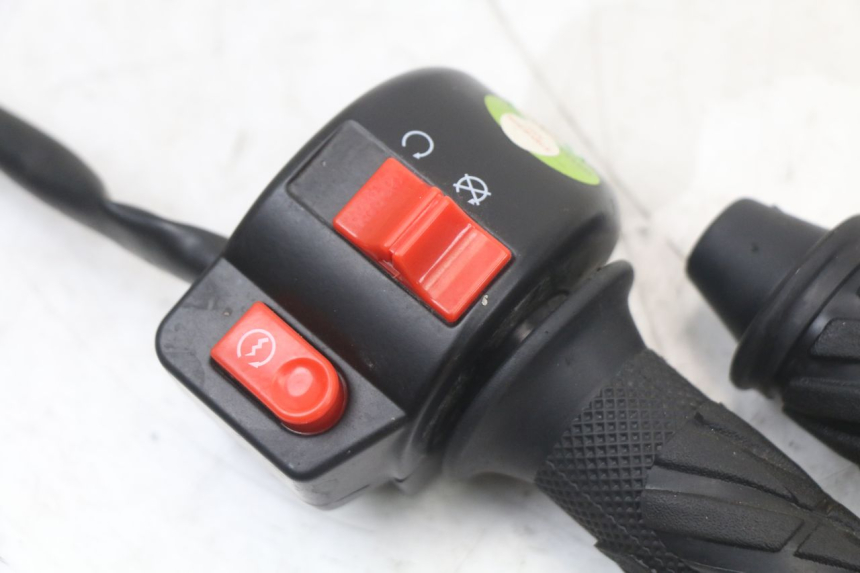photo de COMMODO DROIT MASH LEGEND'R 4T 50 (2021 - 2025)