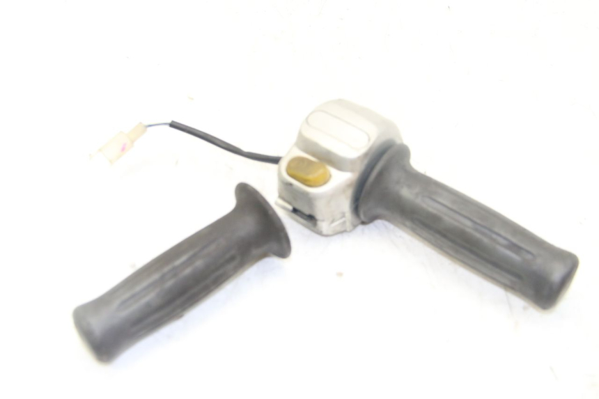 photo de COMMODO DROIT MBK FLIPPER 50 (2004 - 2012)