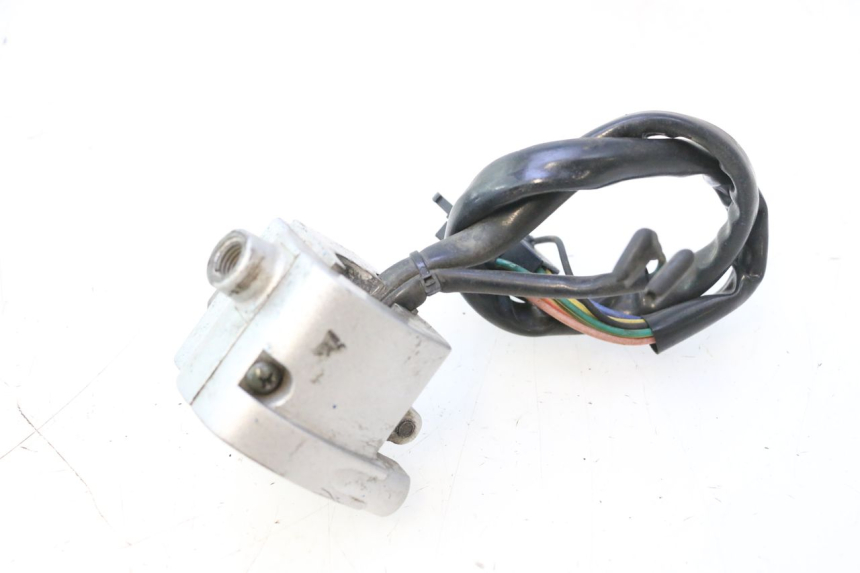 photo de COMMODO DROIT SYM MIO 50 (2005 - 2010) - Autre angle de vue