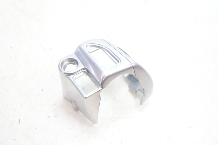 photo de COMMODO DROIT PIAGGIO MP3 125 (2006 - 2014) - Zoom état d’usage