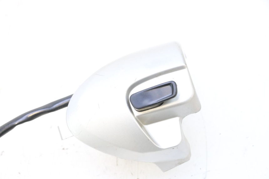 photo de COMMODO DROIT YAMAHA NEOS NEO'S 4T 50 (2008 - 2016) - Détail de la pièce