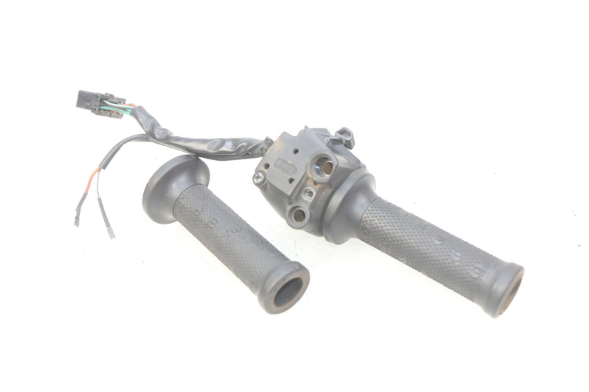 photo de COMMODO DROIT GILERA NEXUS 125 (2009 - 2013)