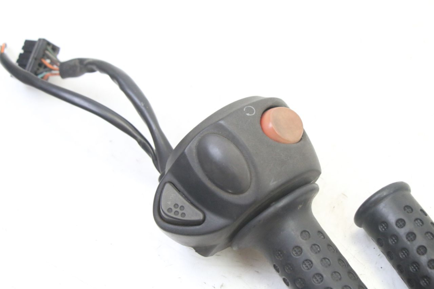photo de COMMODO DROIT GILERA NEXUS 125 (2009 - 2013)