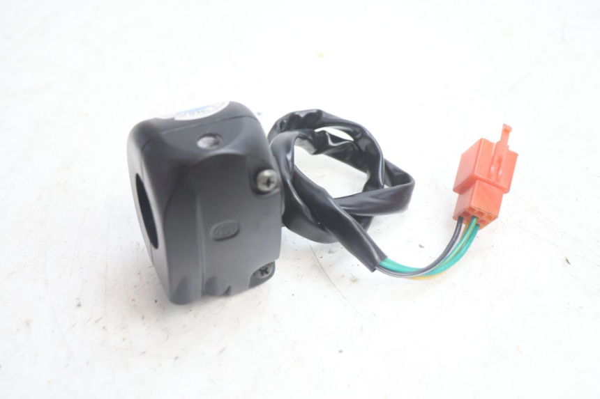 photo de COMMODO DROIT JM MOTORS OLDIES 4T 50 (2020 - 2026) - Zoom état d’usage