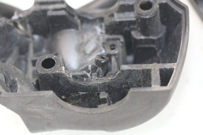 photo de COMMODO DROIT PEUGEOT SATELIS 300 (2012 - 2015)