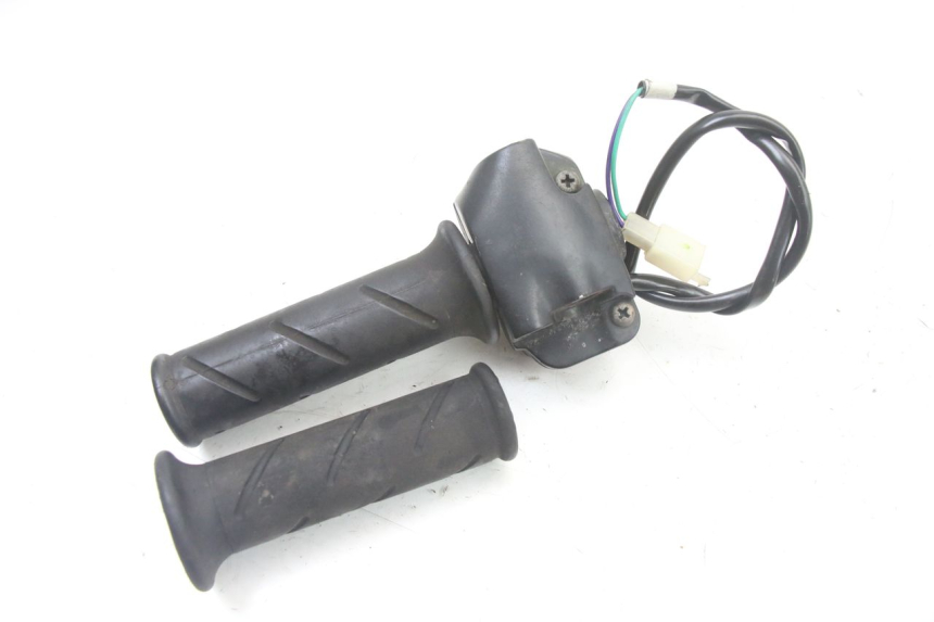 photo de COMMODO DROIT PEUGEOT TREKKER TKR 50 (2005 - 2014)