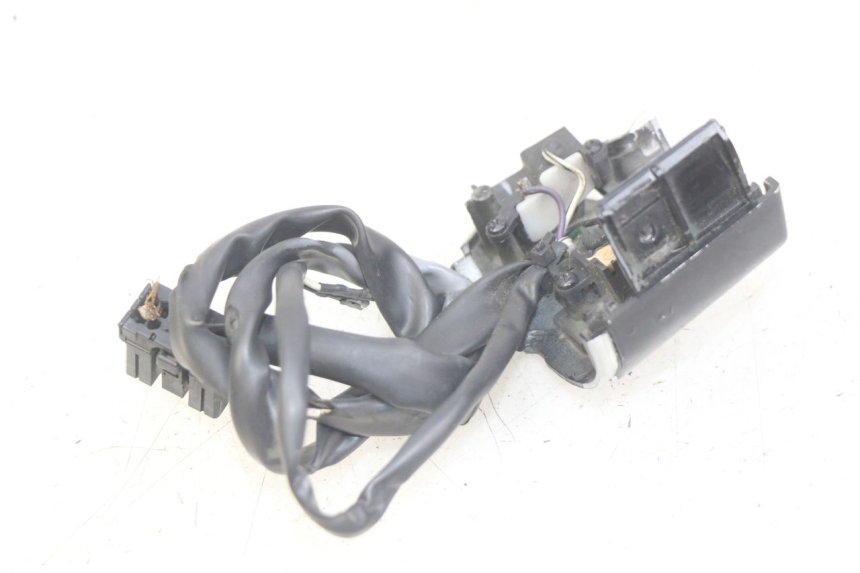photo de COMMODO DROIT PIAGGIO VESPA SPRINT 2T 50 (2014 - 2018)