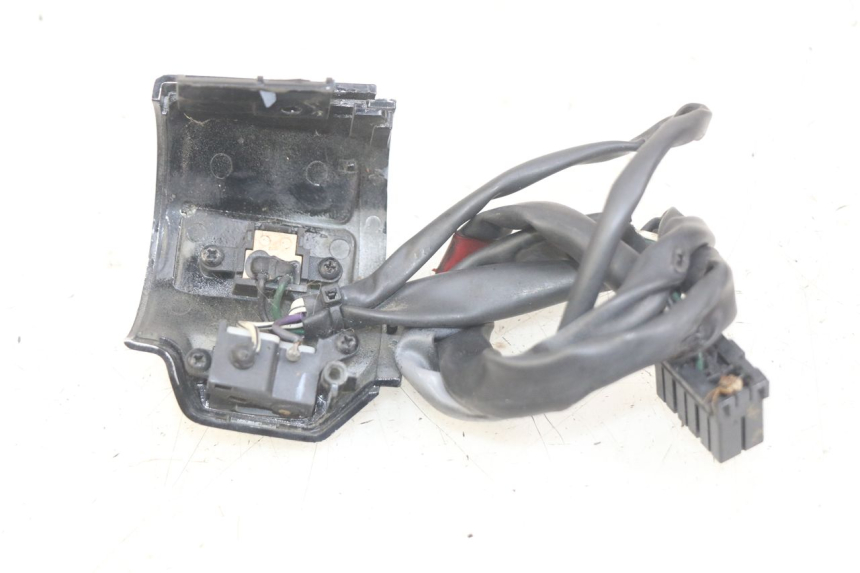 photo de COMMODO DROIT PIAGGIO VESPA SPRINT 2T 50 (2014 - 2018)