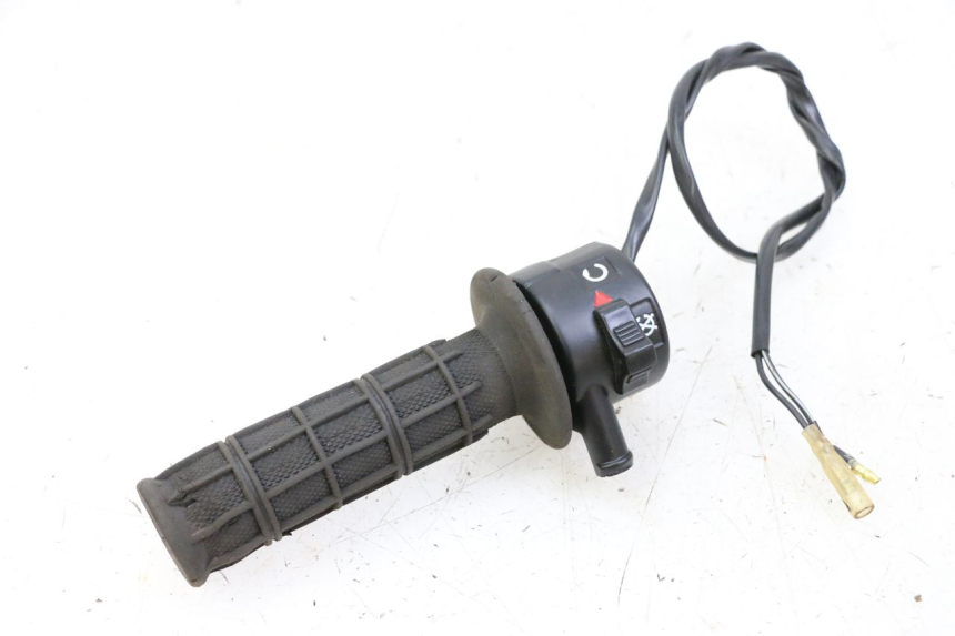 photo de COMMODO DROIT YAMAHA PW 80 (1983 - 2014)