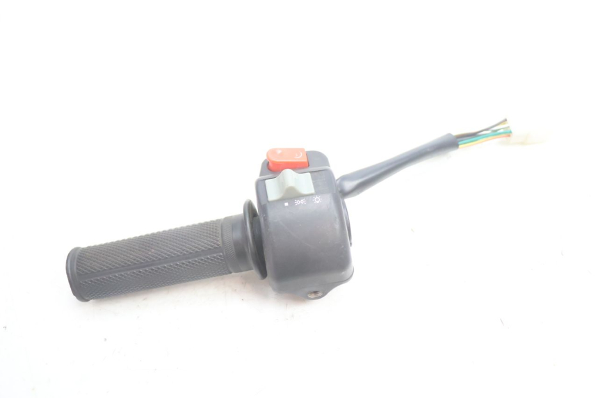 photo de COMMODO DROIT VASTRO R-ONE 4T 50 (2014 - 2022) - Autre angle de vue