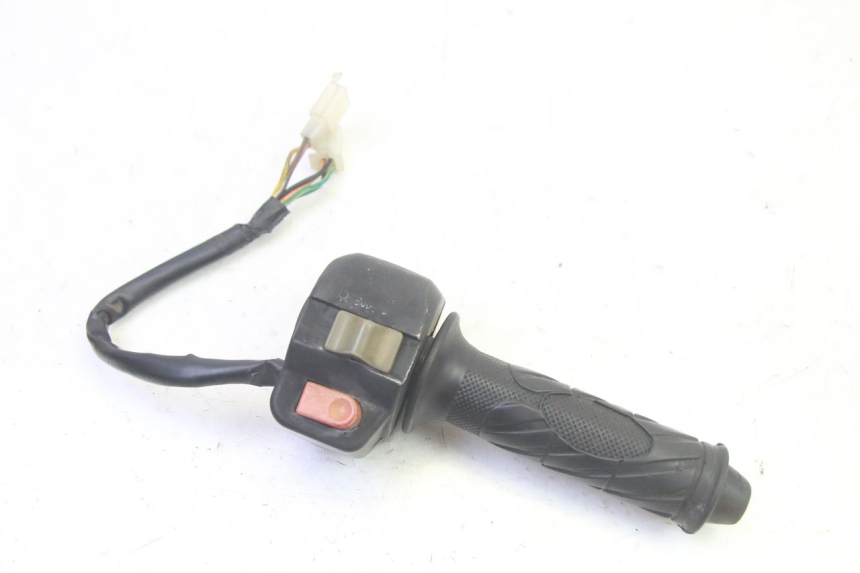 photo de COMMODO DROIT RIDE RACE 2T 50 (2012 - 2017) - Vue principale