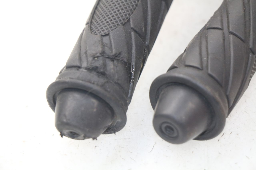 photo de COMMODO DROIT TNT MOTOR ROMA 10' 4T 50 (2019 - 2022)