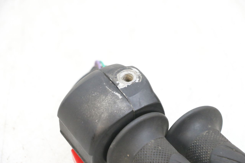 photo de COMMODO DROIT TNT MOTOR ROMA 10' 4T 50 (2019 - 2022) - État de surface