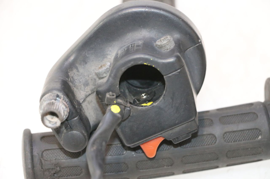 photo de COMMODO DROIT MZ RT 125 (2000 - 2008) - Autre angle de vue