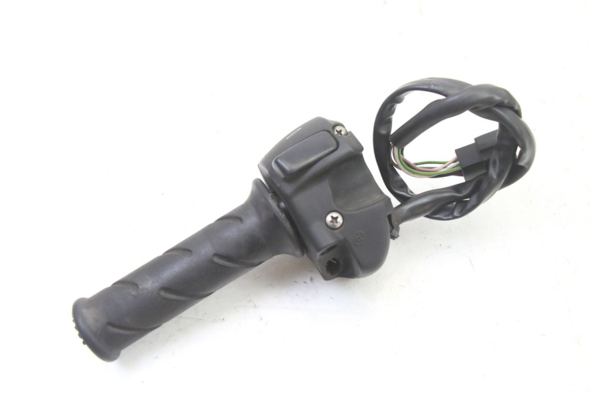 photo de COMMODO DROIT PEUGEOT SATELIS 125 (2013 - 2018)