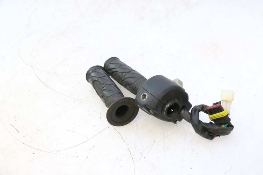 photo de COMMODO DROIT RIDE SLASH 2T 50 (2012 - 2014) - Vue d’ensemble