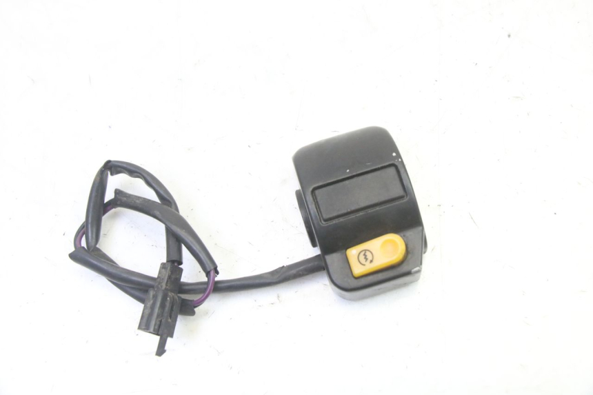 photo de COMMODO DROIT PEUGEOT SPEEDFIGHT 3 AIR 50 (2009 - 2015)