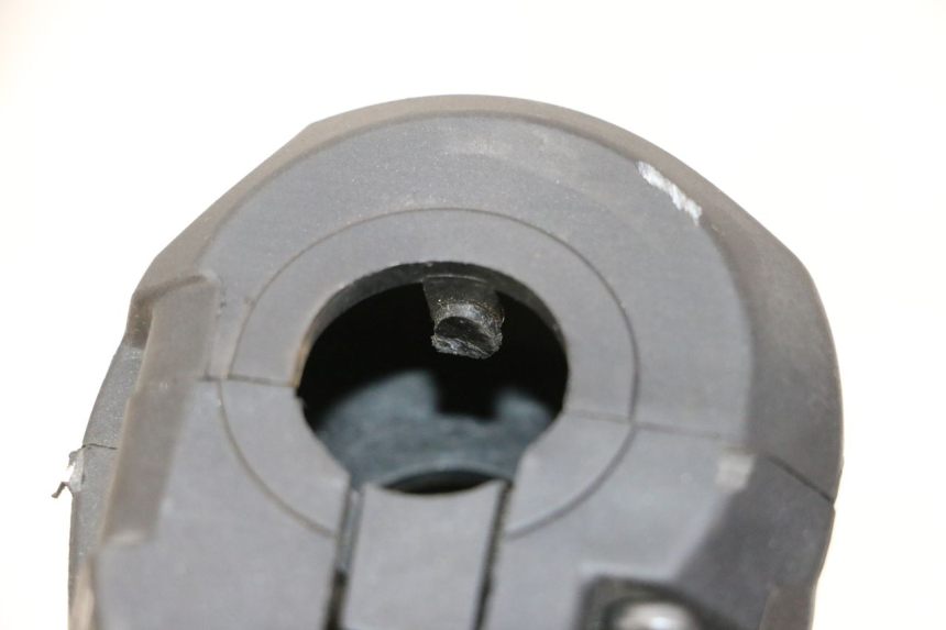 photo de COMMODO DROIT APRILIA SR R 2T LC 50 (2018 - 2021)