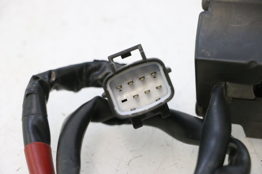 photo de COMMODO DROIT DUCATI SS IE DS CARENEE 1000 (2002 - 2006) - Zoom état d’usage