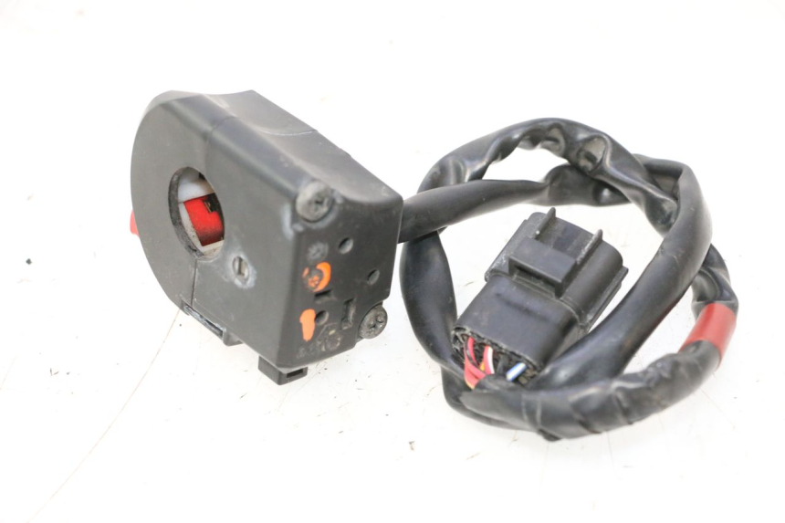 photo de COMMODO DROIT DUCATI SS IE DS CARENEE 1000 (2002 - 2006) - Autre angle de vue